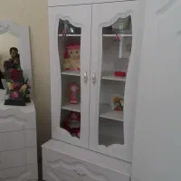 کمد و ویترین دراور تخت دومنظوره وتشک بسیار تمیز|تخت و سرویس خواب|برخوار, |دیوار