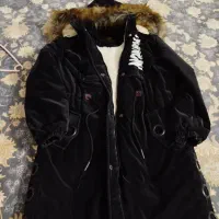 کاپشن کت|لباس|قم, ولیعصر|دیوار