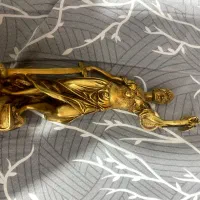 مجسمه و جاکلیدی نونو