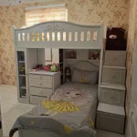 تخت دو طبقه
