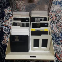 فلاپی همراه با باکس فلاپی