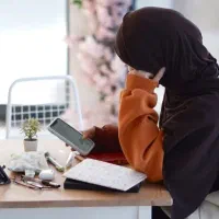 همکاری بانوان