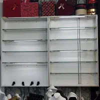 2 عدد ویترین دیواری طبقه شیشه
