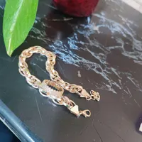 دستبند ژوپینگ به همراه انگشتر هدیه