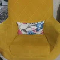 مبل راحتی|مبلمان خانگی و میز عسلی|هشتگرد, شهرک اداری|دیوار