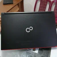 لپتاپ ژاپنی فوجیتسو core i3 نسل4 رم8 تولید2016