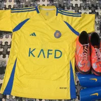 کتونی فوتبال