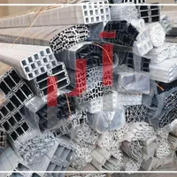 انبار/پخش عمده/لاین نوری/چراغ خطی|لامپ و چراغ|اهواز, فاز ۱ پادادشهر|دیوار
