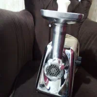 چرخ گوشت در حد نو