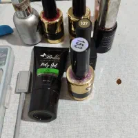 چند دونه لاک ژل و پلی ژل مگنت و و.وسایل کاشت ناخن|آرایشی، بهداشتی، درمانی|دورود, |دیوار