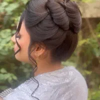 شنیون رنگ مو بالیاژ فیس فریم کرلی براشینگ اقتصادی|خدمات آرایشگری و زیبایی|مشهد, سجاد شهر|دیوار