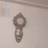 ساعت دیواری