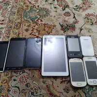 تعدادی گوشی