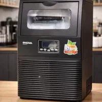 یخ ساز صنعتی ۳۰ کیلویی