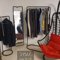 ست رگال و آینه ی فلزی|بندرخت و رخت‌آویز|تهران, هفت حوض|دیوار