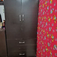 کمد آویز و سه کشو