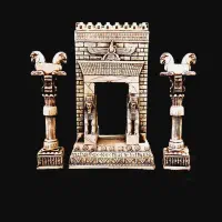 مجسمه هخامنشی