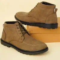 نیم بوت مردانه LV خاکی مدل Roni
