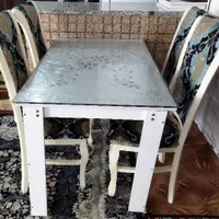 میز غذاخوری