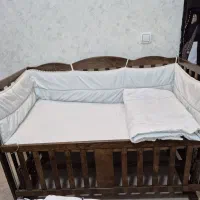 تخت کنار مادر و گهواره|تخت و صندلی بچه|اردبیل, |دیوار