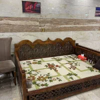 تخت سنتی بزرگ