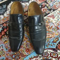 کفش ورنی