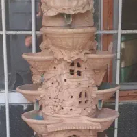 آب نما (سفال)و میز ال سی دی