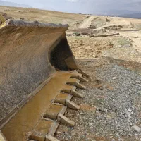 لودر کوماتسو ۳۰۰|خودرو سنگین|ایوان, |دیوار