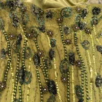 لباس مجلسی|لباس|رشت, پل تالشان|دیوار