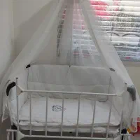 تخت کنار مادر|تخت و صندلی بچه|قائم‌شهر, |دیوار