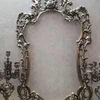 آینه و شمعدان برنزی