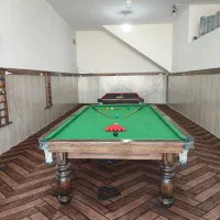 میز بیلیارد ۸فوت و ۱۰ فوت