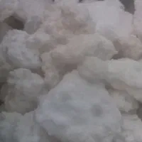 نمک چشمه در دل کوه تمیز وسفیدودرمانی ومفید برا بدن