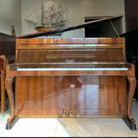 پیانو کلاسیک ساخت کشور جمهوری چک