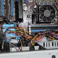 کامپیوتر کارمندی|رایانه رومیزی|اندیشه, اندیشه فاز ۳|دیوار