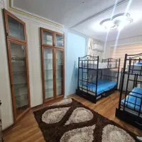 اتاق چهار تخت خوابگاه دخترانه|اجارهٔ کوتاه‌مدت آپارتمان و سوئیت|رشت, گلباغ نماز|دیوار
