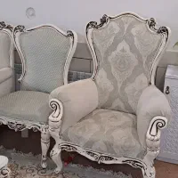 مبلمان کلاسیک ۹نفره بهمراه میز و عسلی چوبی|مبلمان خانگی و میز عسلی|شهرضا, |دیوار