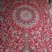 فرش  اول ۱۲ متری.    فرش دوم ۹متری وگل باگلدان