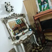 تلویزیون 32و اینه کنسول