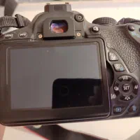 دوربین عکاسی وفیلمبرداریcanon700d kis7iولنز 18-135|دوربین عکاسی و فیلم‌برداری|تهران, فلسطین (میدان انقلاب)|دیوار