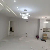 برق کاری ساختمان انجام میشود