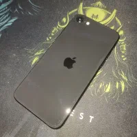 آیفون se 2020 بدون خط و خش