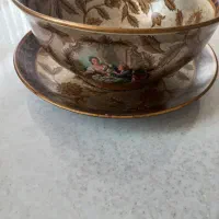 تعدادی ظروف پذیرای ودکوری