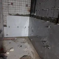شاگرد کاشی کار وسرامیک کاری
