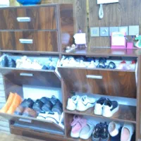 جاکفشی|جاکفشی، کمد، دراور|اصفهان, ملاصدرا|دیوار