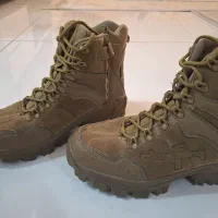 کفش ساق دار|کیف، کفش، کمربند|ساری, |دیوار