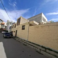 اجاره-دربست-240-متری-دارایی-گلگشت-3-خواب
