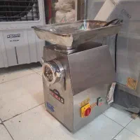 چرخگوشت۳۲ الکتروکار استوک EC10چدنی