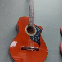 گیتار فقط ۱۵۰۰