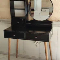 میز آرایش اینه دروار مدرن پایه مخروطی (جاکفشی)|جاکفشی، کمد، دراور|مشهد, امیریه|دیوار